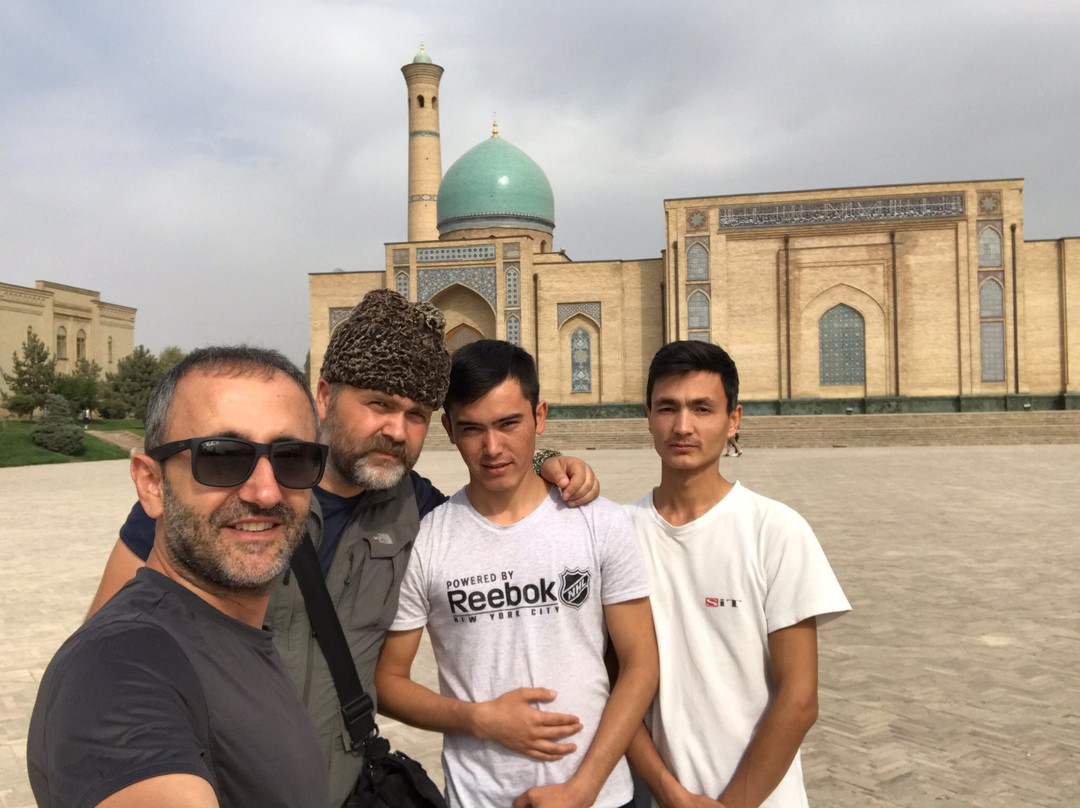 塔什干加翁吉尔住宿加早餐旅馆主图