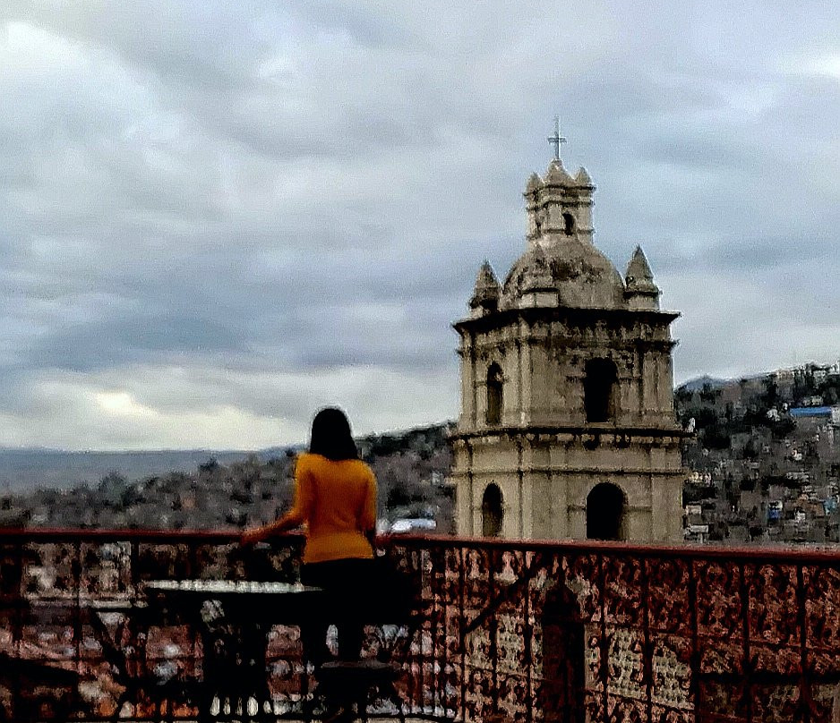 Hotel Crillonesa主图