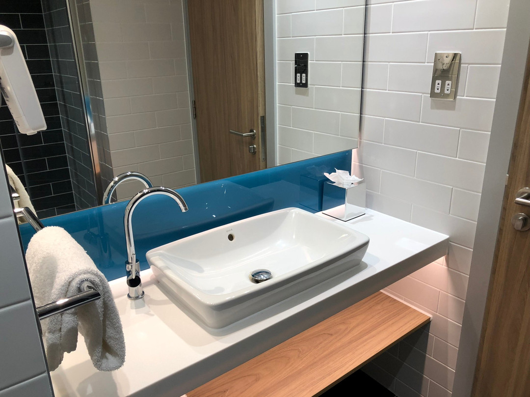 都柏林机场智选假日酒店主图