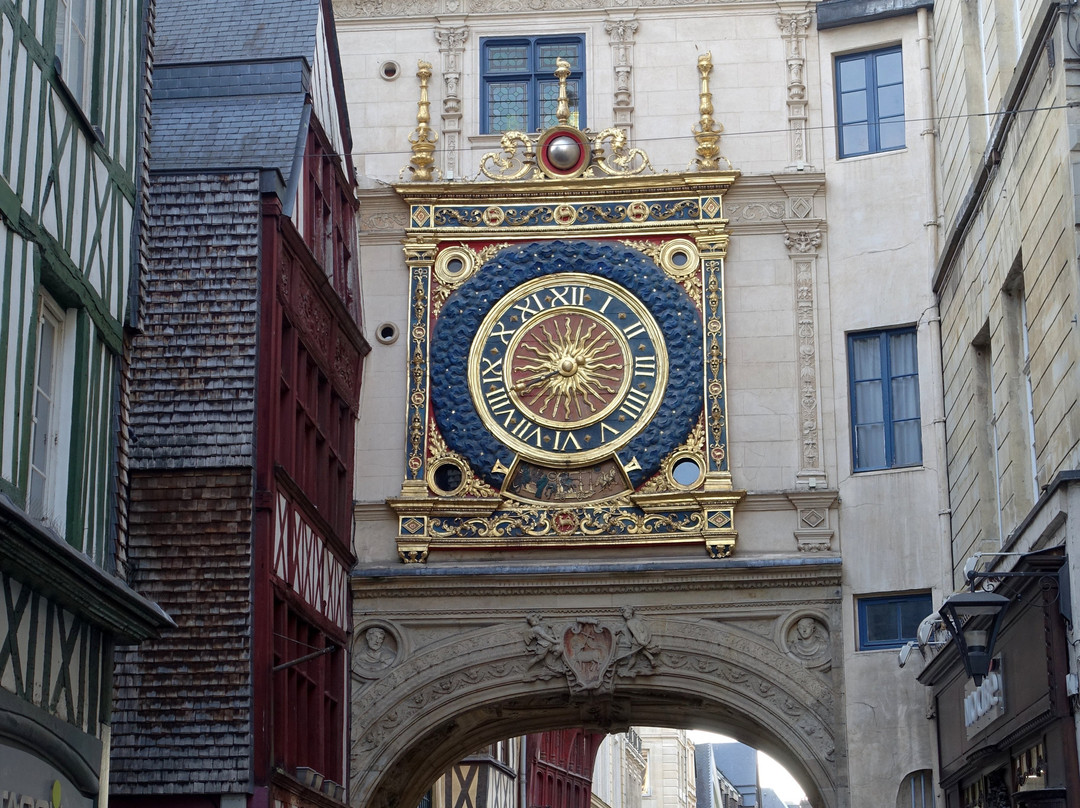 Rue du Gros-Horloge-鲁昂必去景点