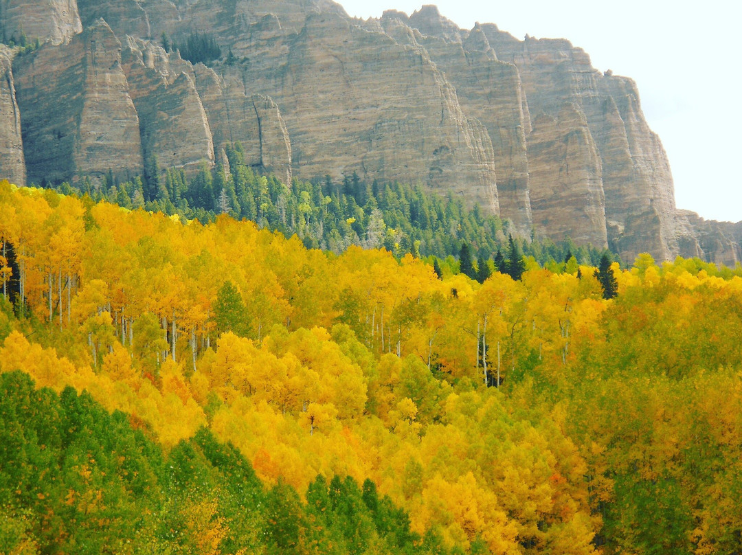 Owl Creek Pass and Silver Jack Reservoir景点图片