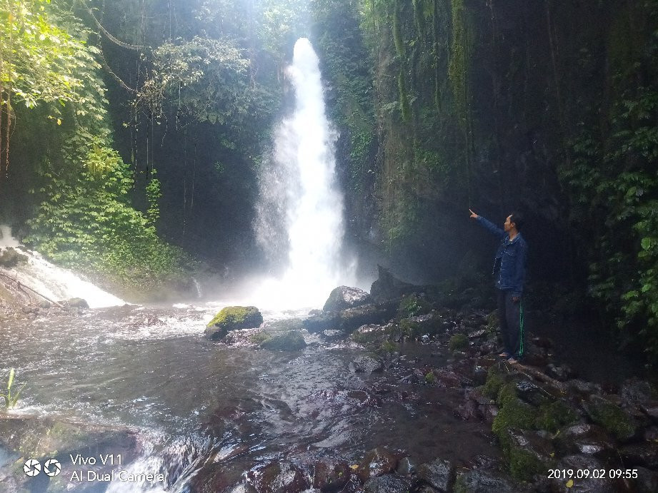 Telunjuk Dewa Raung Waterfall-巴纽旺宣必去景点
