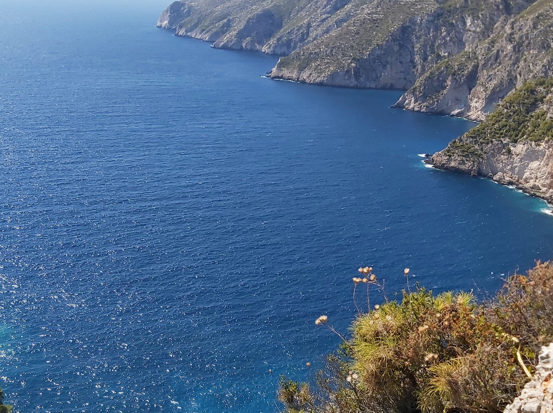 Cliffs Of Kambi-甘比村必去景点