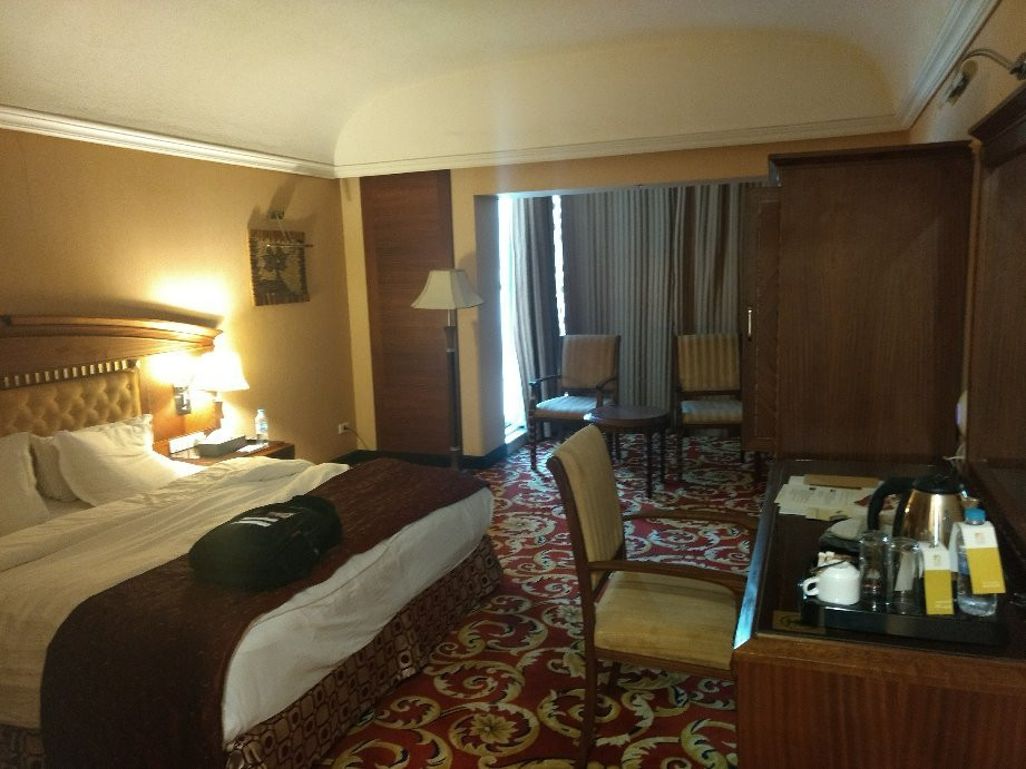 Basra International Hotel主图