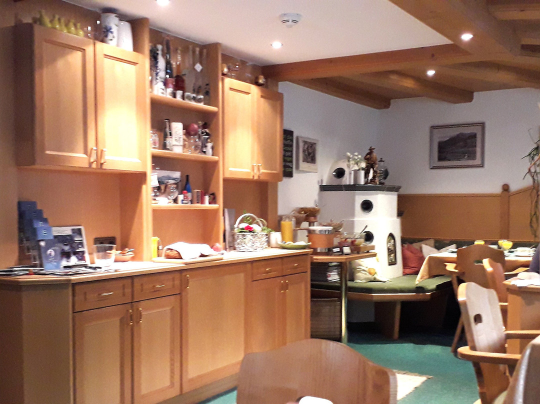 Haus Alpengluhn主图