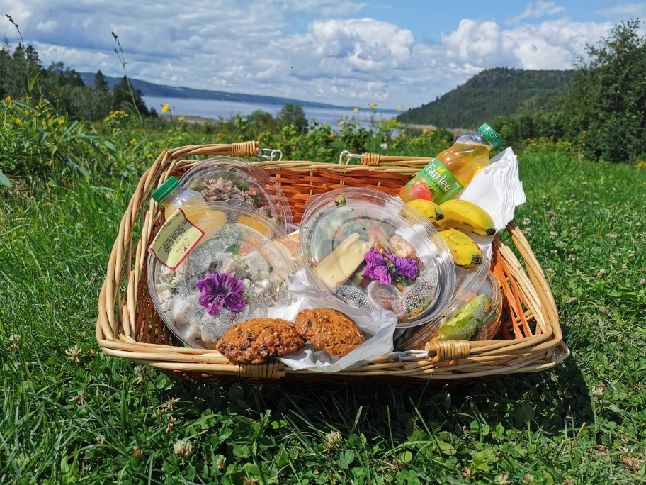 La Vieille Ferme-Saint-Fulgence必去景点