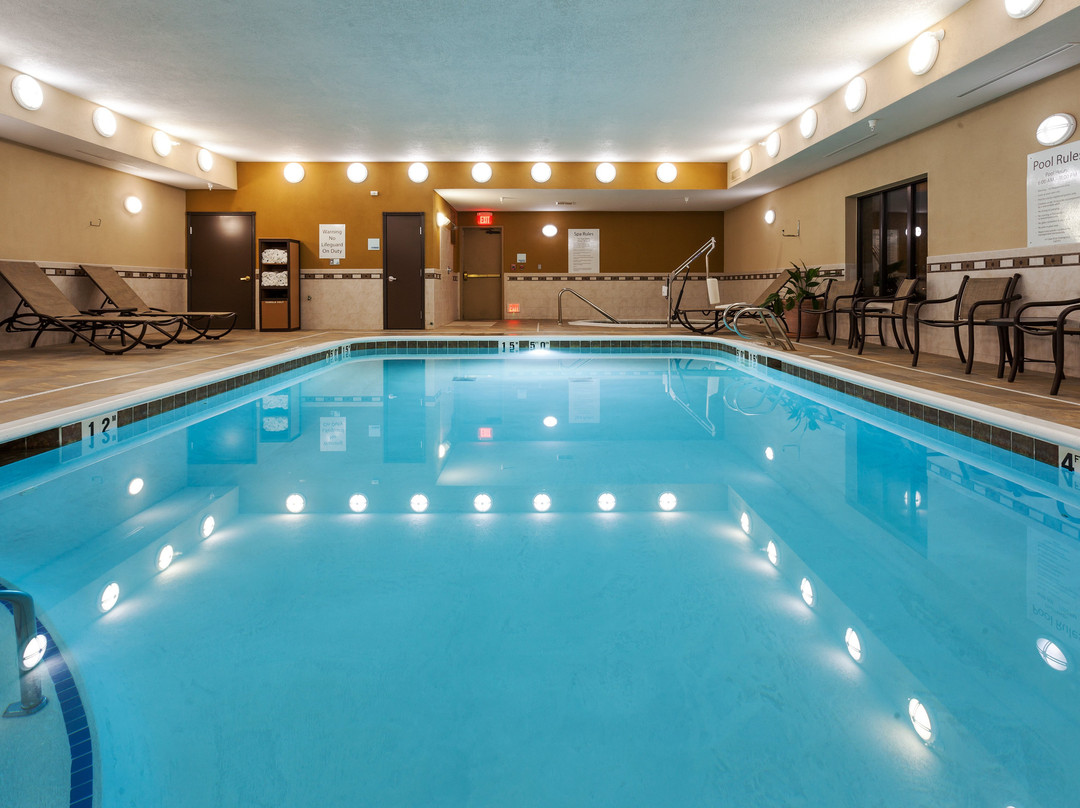 Holiday Inn Express & Suites Cheyenne by IHG主图