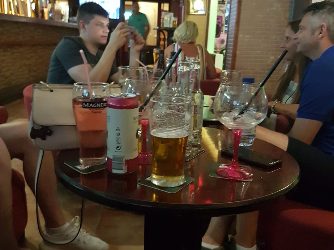 Rose & Crown Cala Millor-卡拉米略尔必去景点
