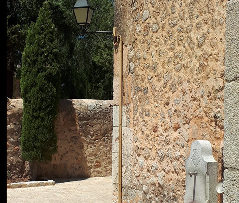 Iglesia de San Juan Bautista-德亚必去景点