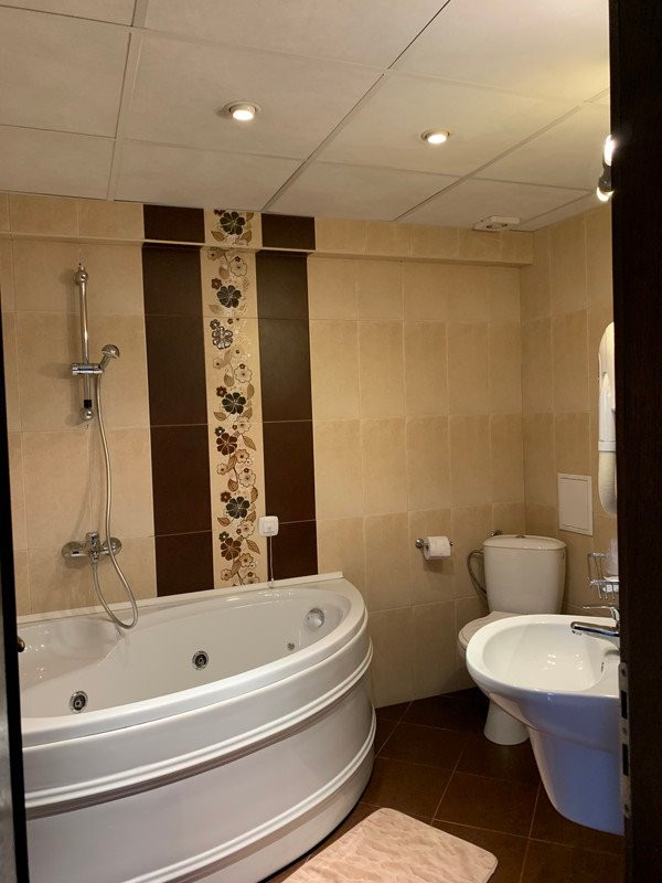 古尔库酒店主图