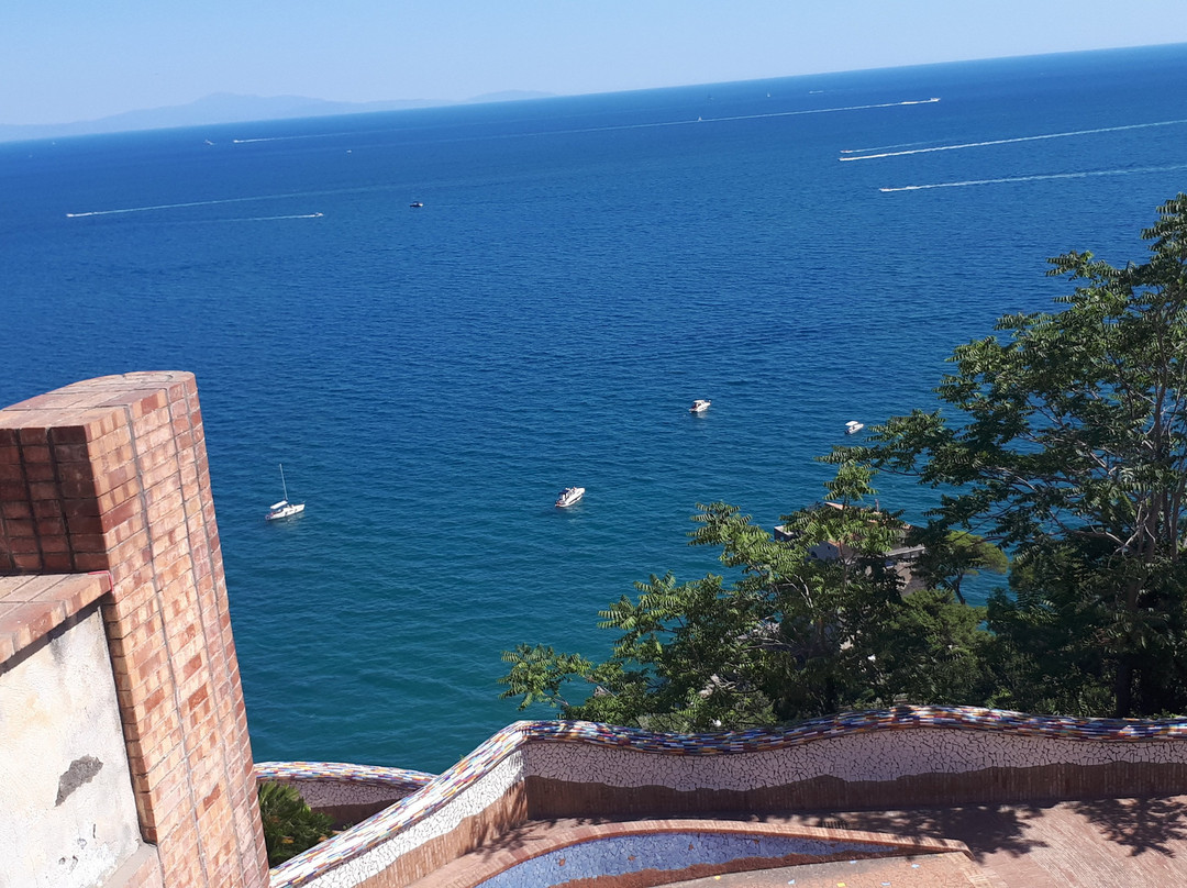 La Pietra Rossa主图