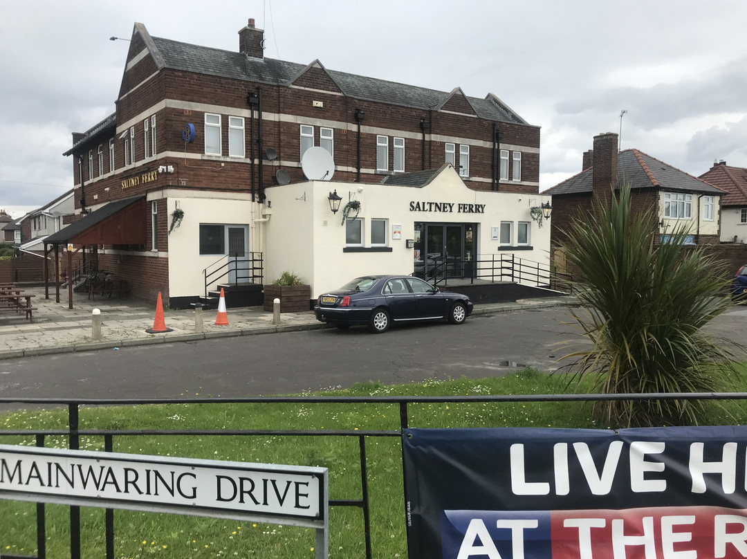 Saltney Ferry Pub景点图片