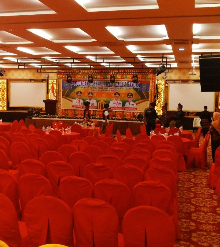 Grand Meranti Hotel主图