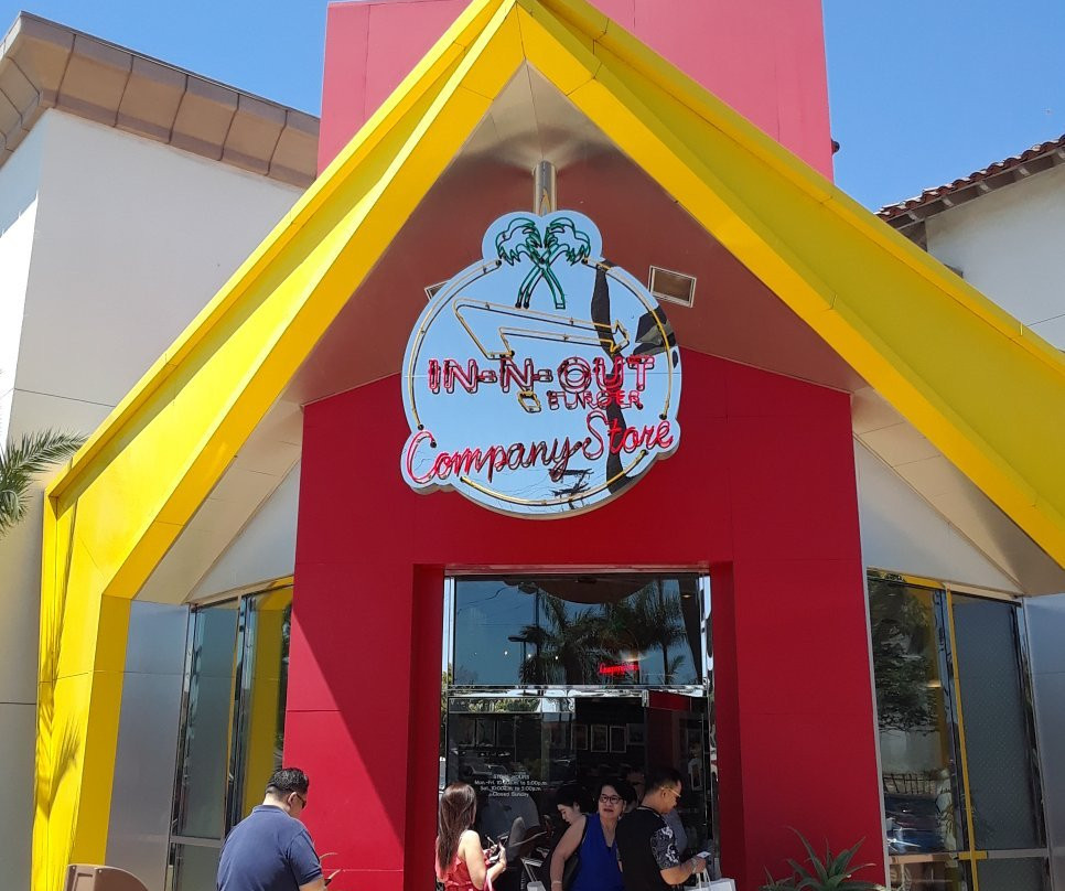 In-N-Out Company Store-鲍德温公园必去景点