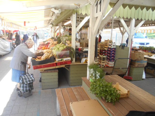 Nomme Market-塔林必去景点