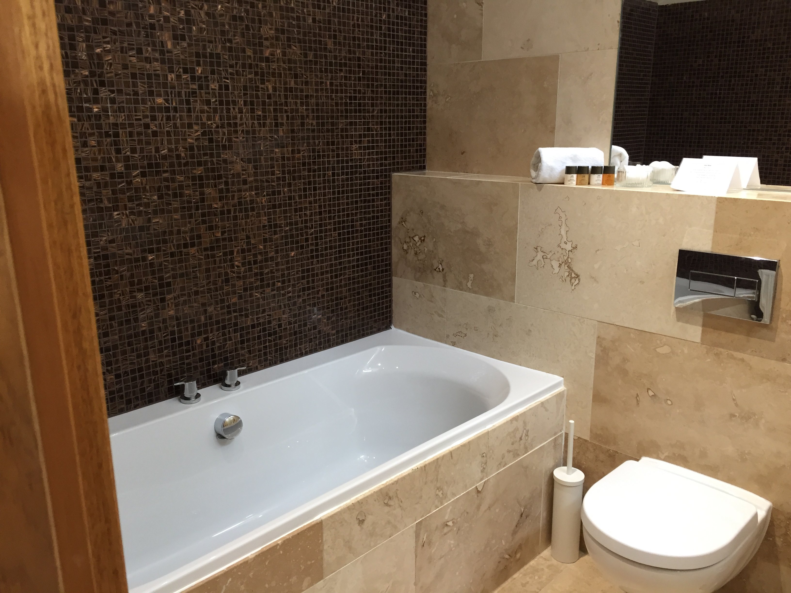 The Carpenters Arms-浴室