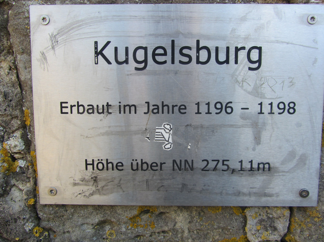 Kugelsburg bei Volkmarsen景点图片