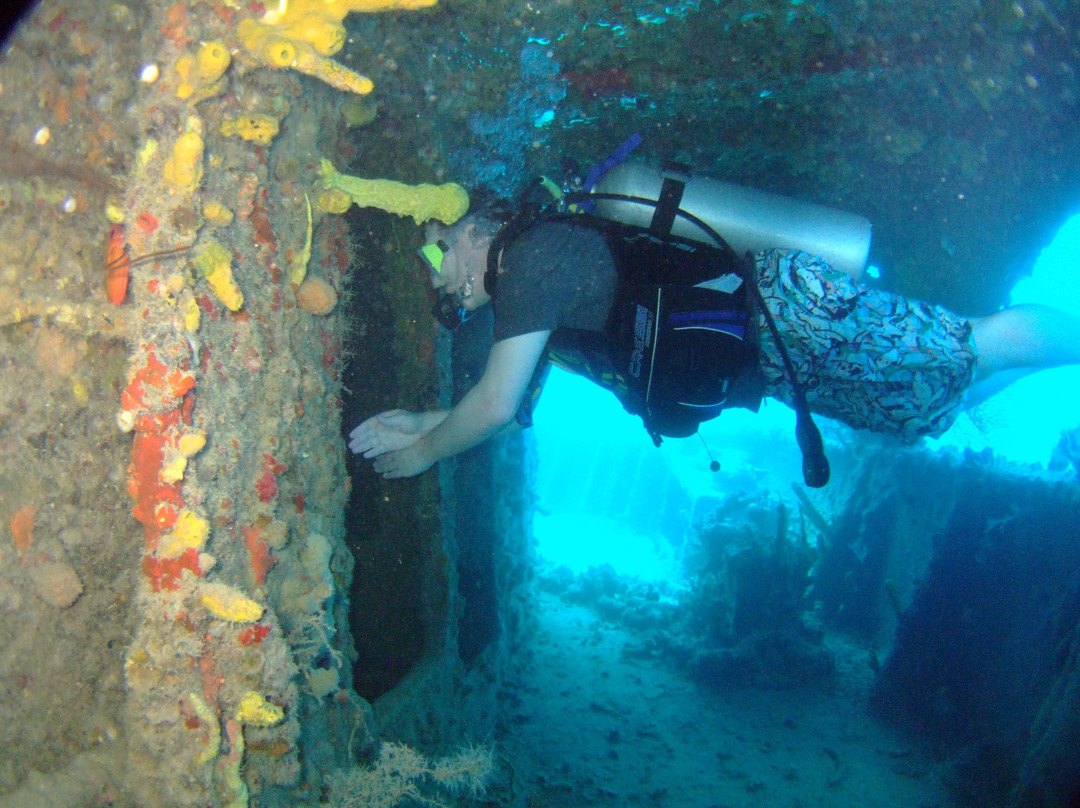 Stavronikita-布里奇顿必去景点