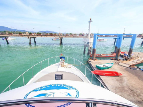 Rent Boat Phuket | Private Boat Charters-班淘海滩必去景点