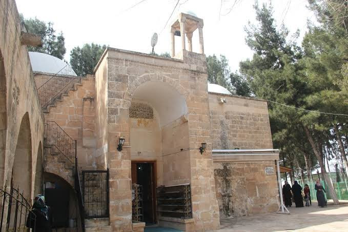 Hayat Bin Kays El Harrani Turbe ve Camisi-Sanliurfa必去景点