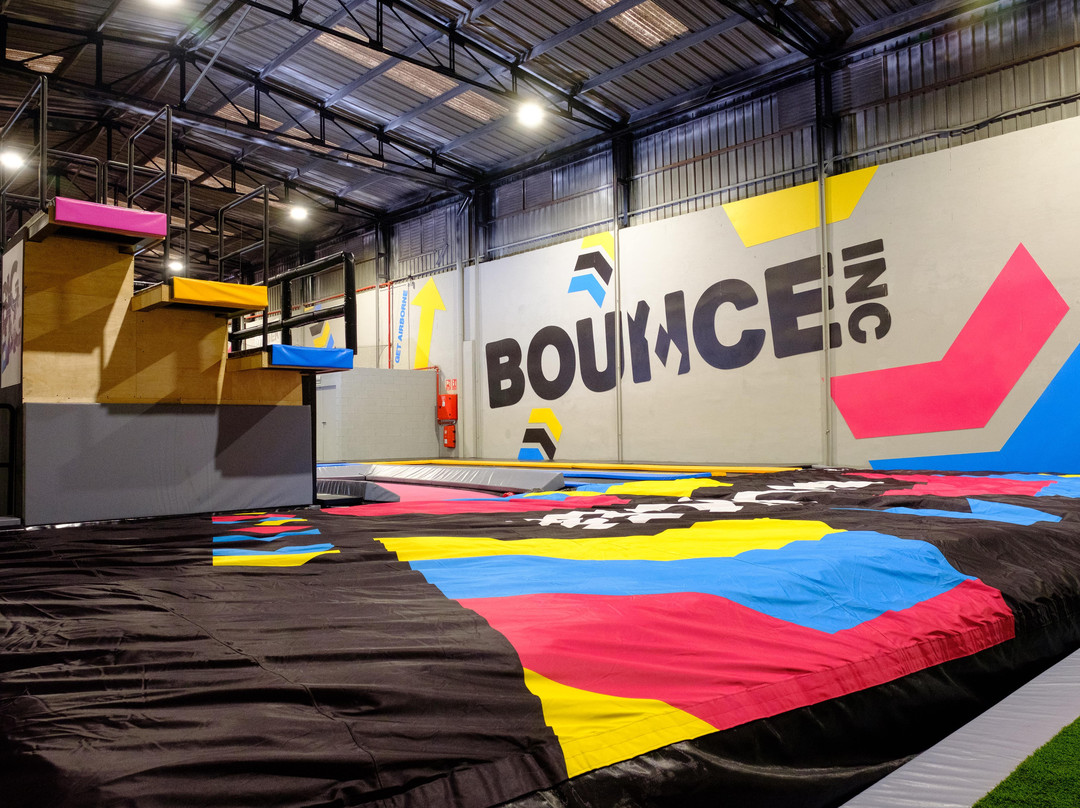 Bounce Barcelona-科尔内利亚-德略布雷加特必去景点