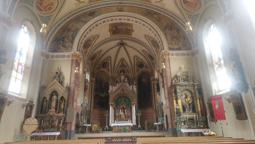 圣加伦教堂旅游景点-Pfarrkirche