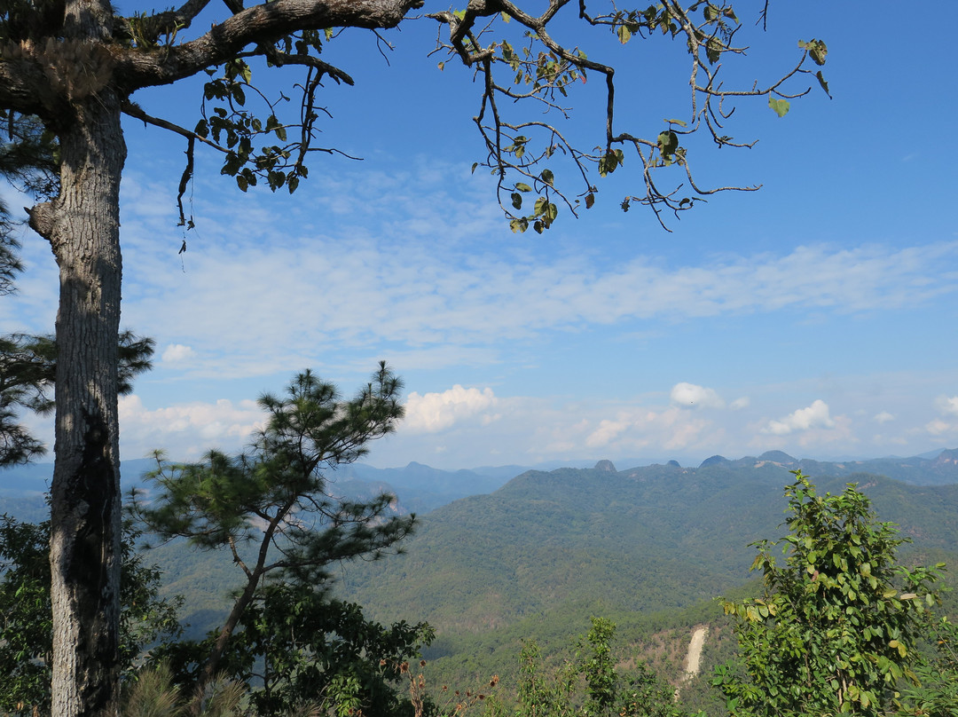 Luk Khao Lam Viewpoint景点图片