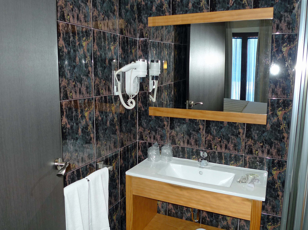 阿兹奈汀旅馆主图