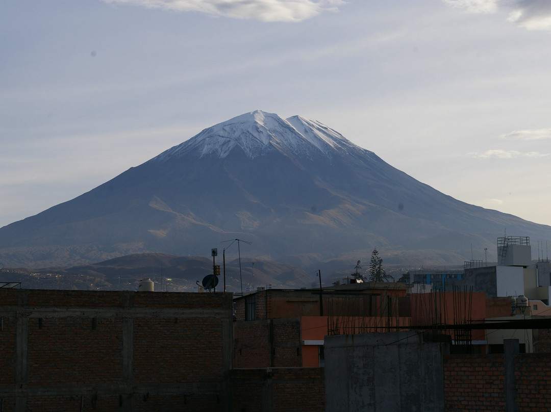 蒂拉维瓦阿雷基帕广场酒店主图