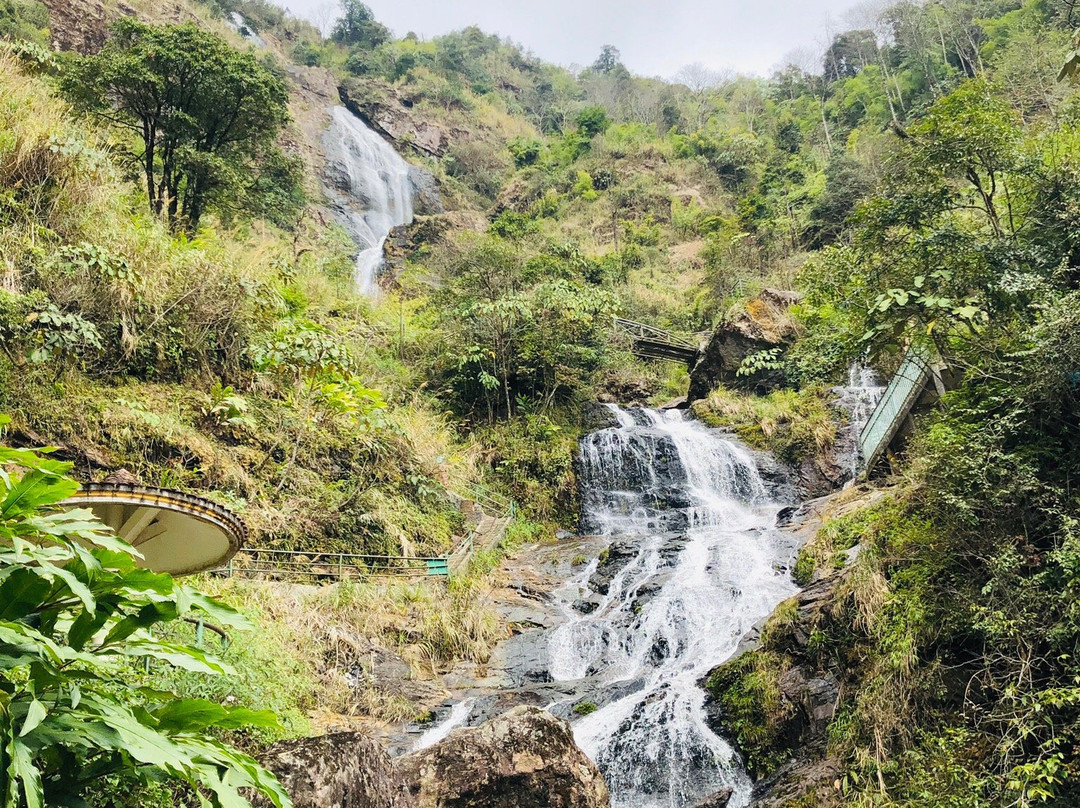 Thac Bac Waterfall (Silver Falls)景点图片