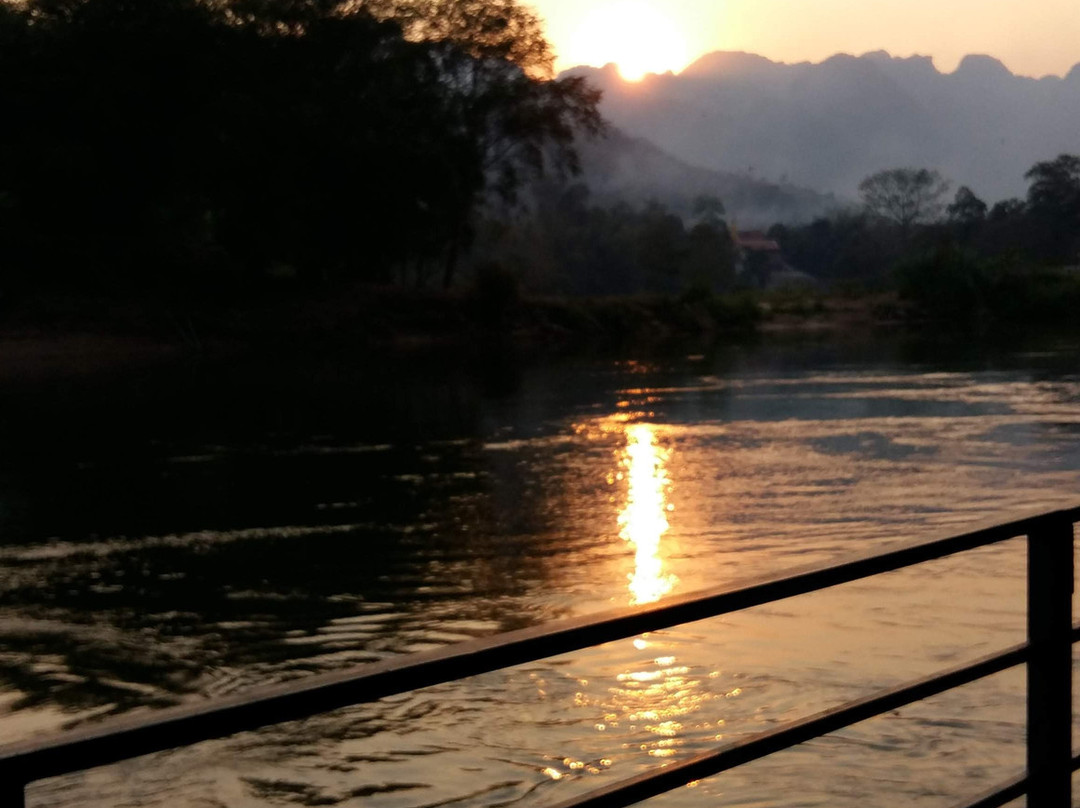 考索恩河江景度假村主图