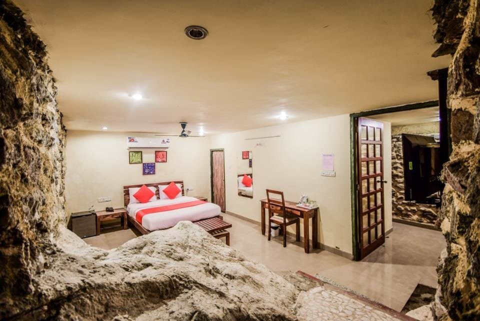 The Space Jungle Retreat主图