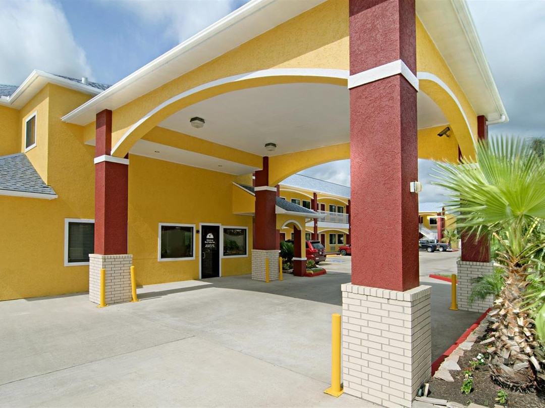 Americas Best Value Inn Baytown主图