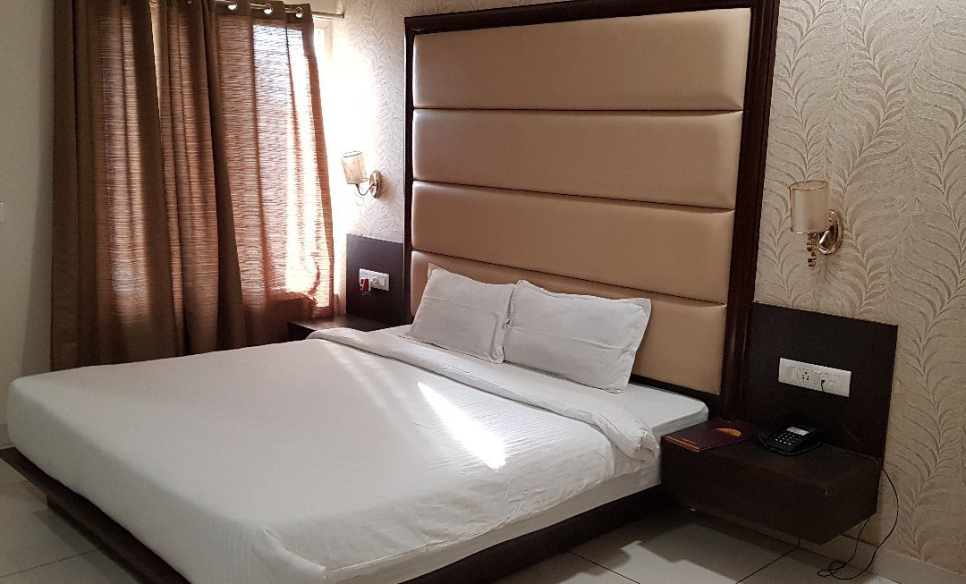Radiant Inn