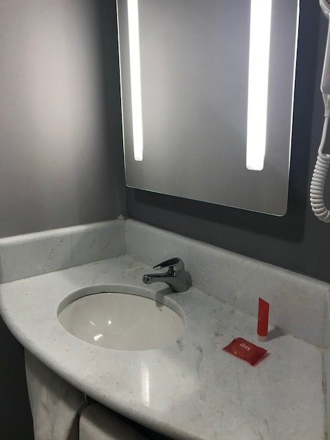Hotel Ibis Marília-浴室