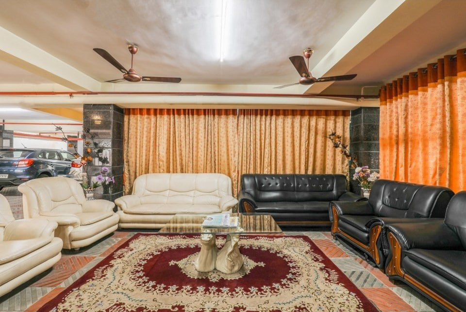 Super OYO Flagship Hotel Src Grand主图