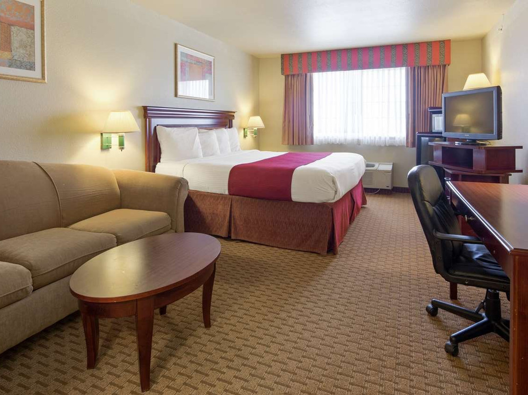 SureStay Plus Hotel by Best Western Quanah主图