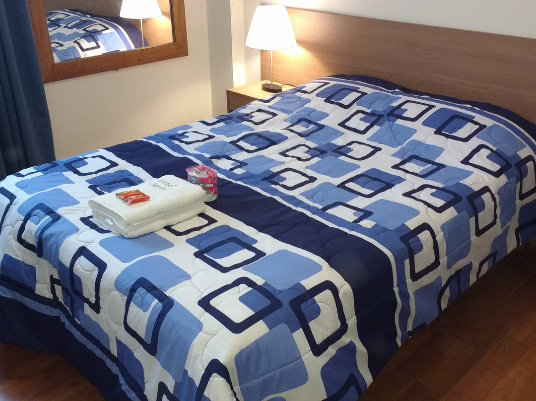 Hotel Paris Lima主图