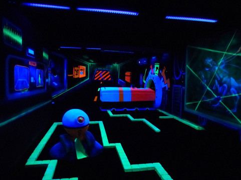 Laser Star 83-La Garde必去景点