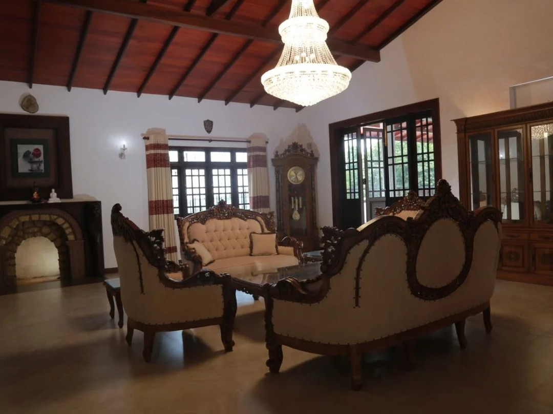 Eagle Regency Hotel主图