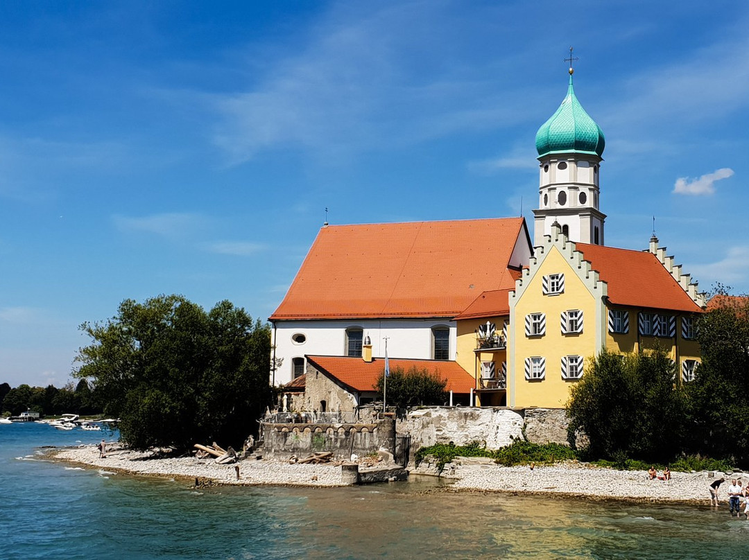 Katholische Pfarrkirche Sankt Georg景点图片