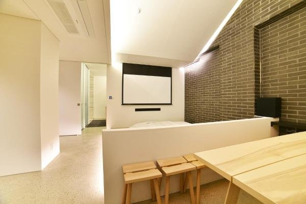 Hotel The Spot主图