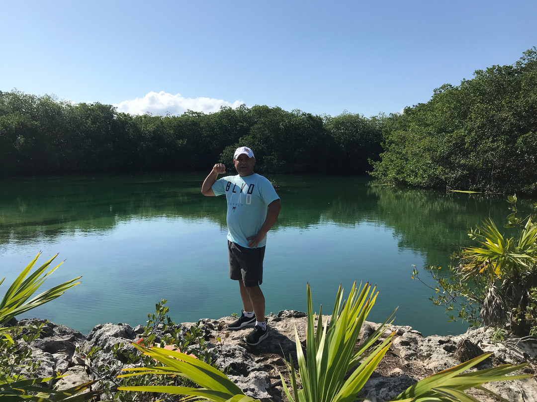 Cenote Media Luna-图伦必去景点