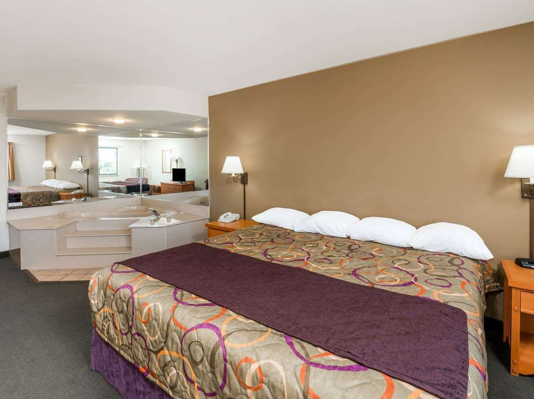 Super 8 by Wyndham Columbia East主图