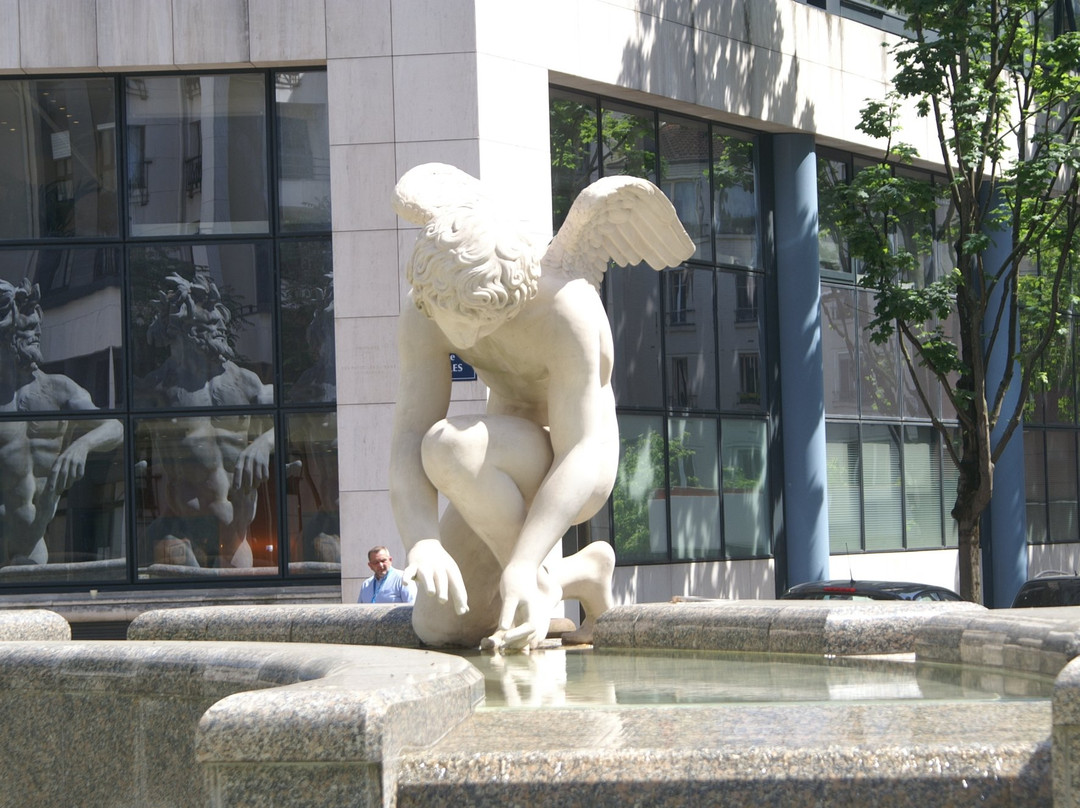 Fontaine du Centaure景点图片