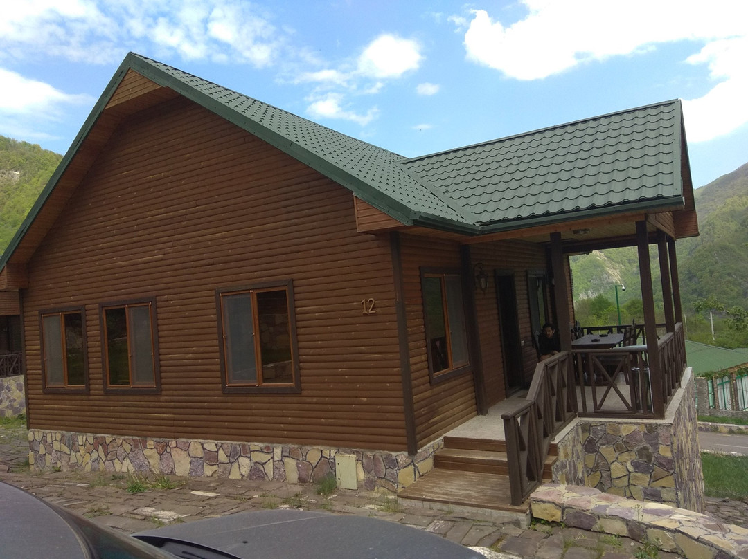 Mest Dergah Cottages