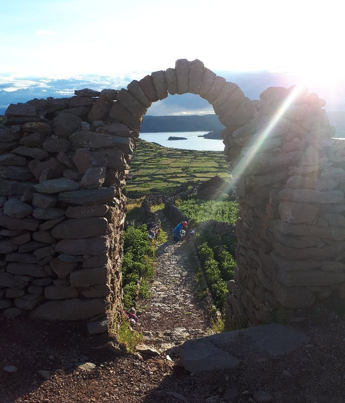 Centro Ceremonial Pachatata-Ocosuyo必去景点