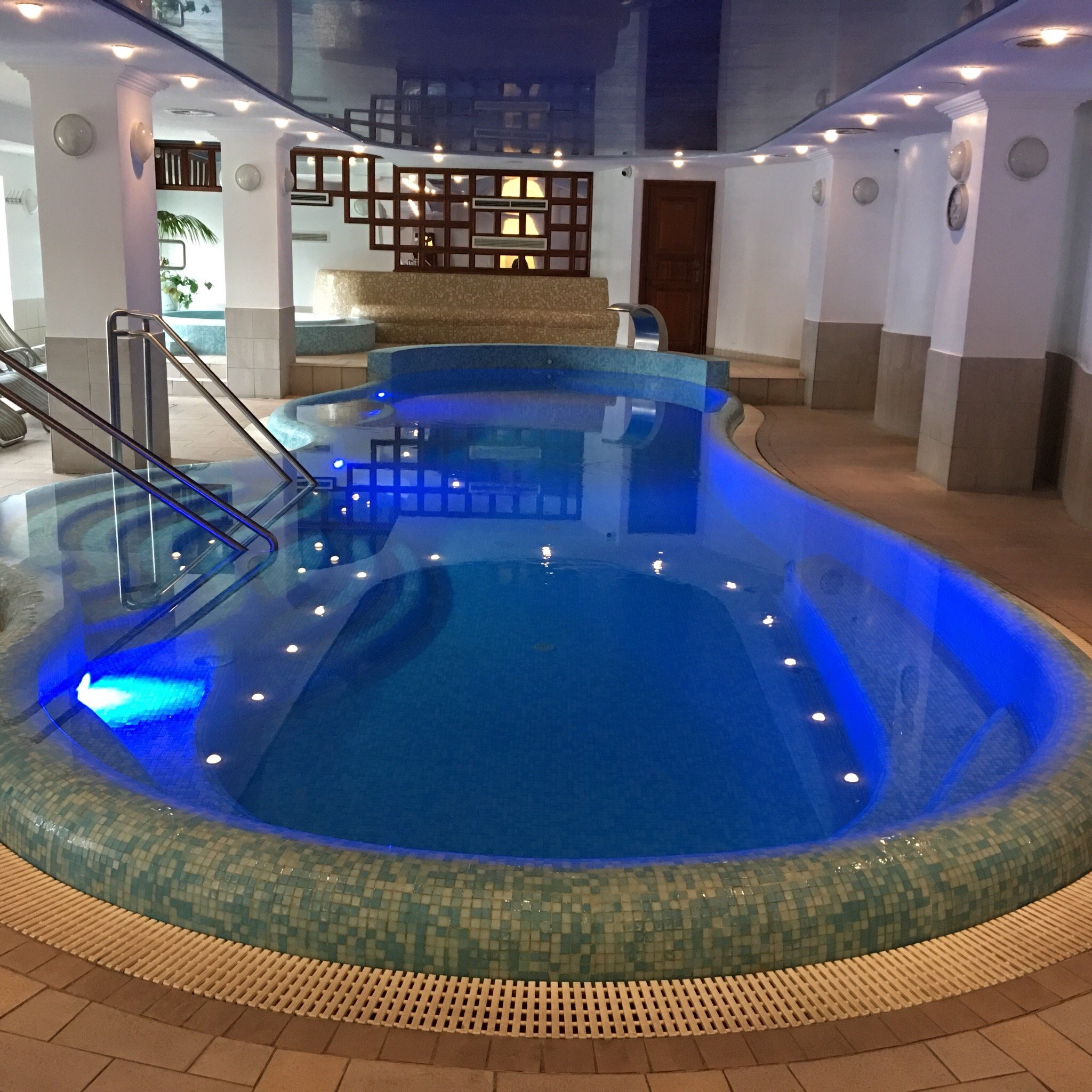 Kastélyhotel Sasvár Resort-浴室