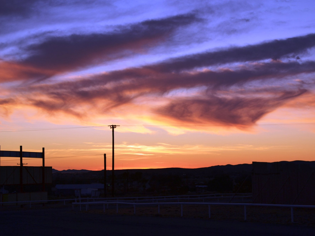 Skyline Drive-in-巴斯托必去景点