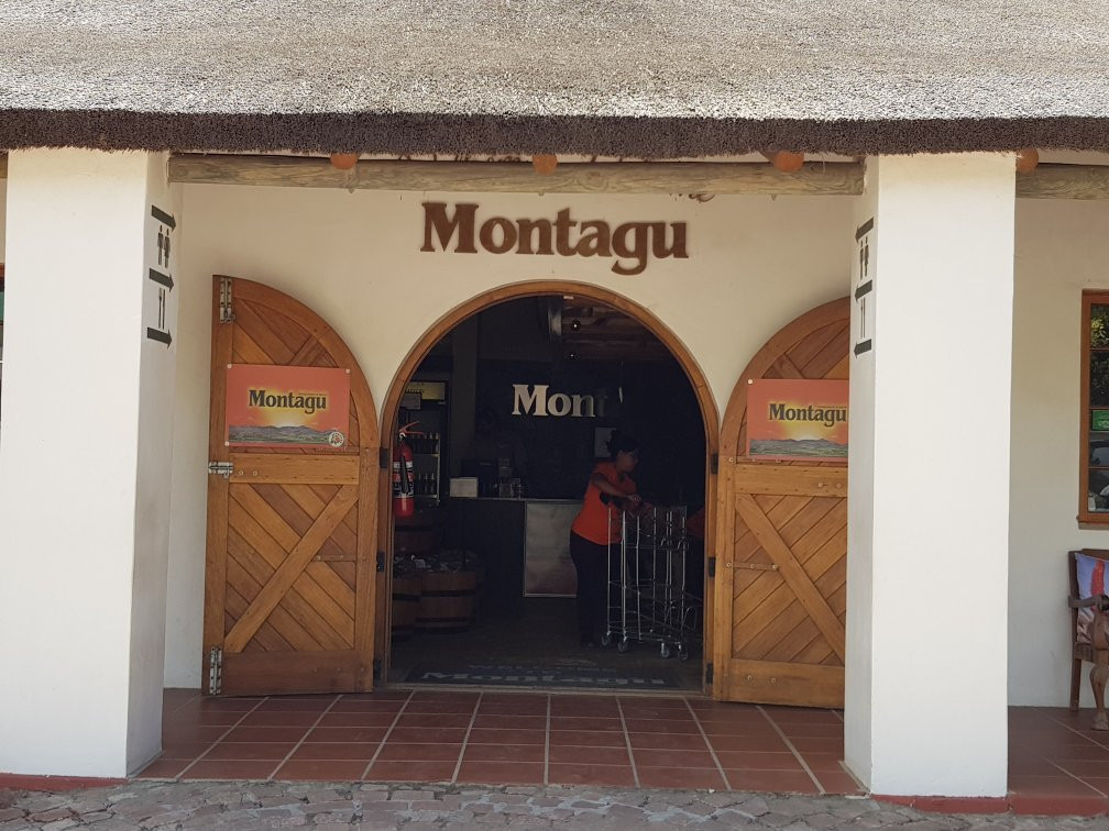 Montagu Dried Fruit & Nuts-蒙提古必去景点